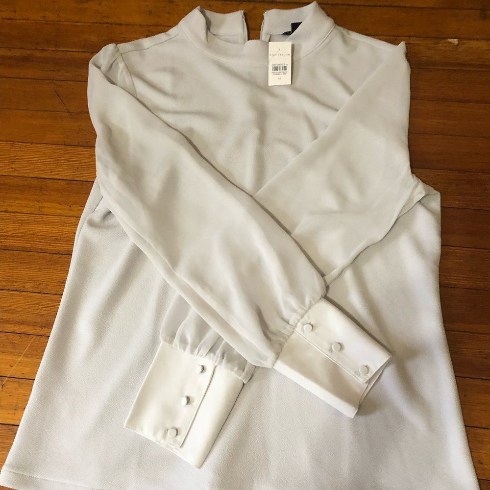 Ann Taylor Grey Long Sleeve Top